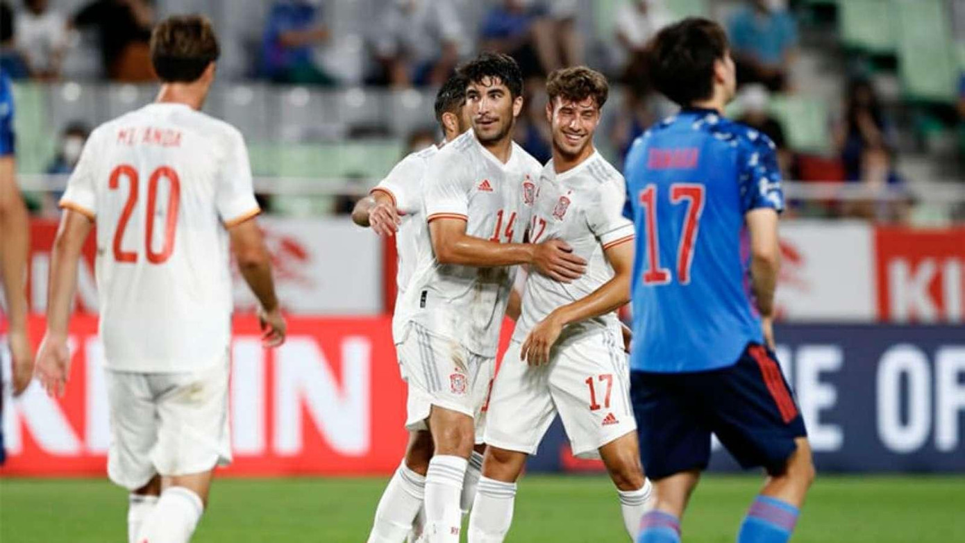 Trực tiếp Lễ khai mạc Olympic Tokyo 2020: Lá cờ Việt Nam tung bay ảnh 17