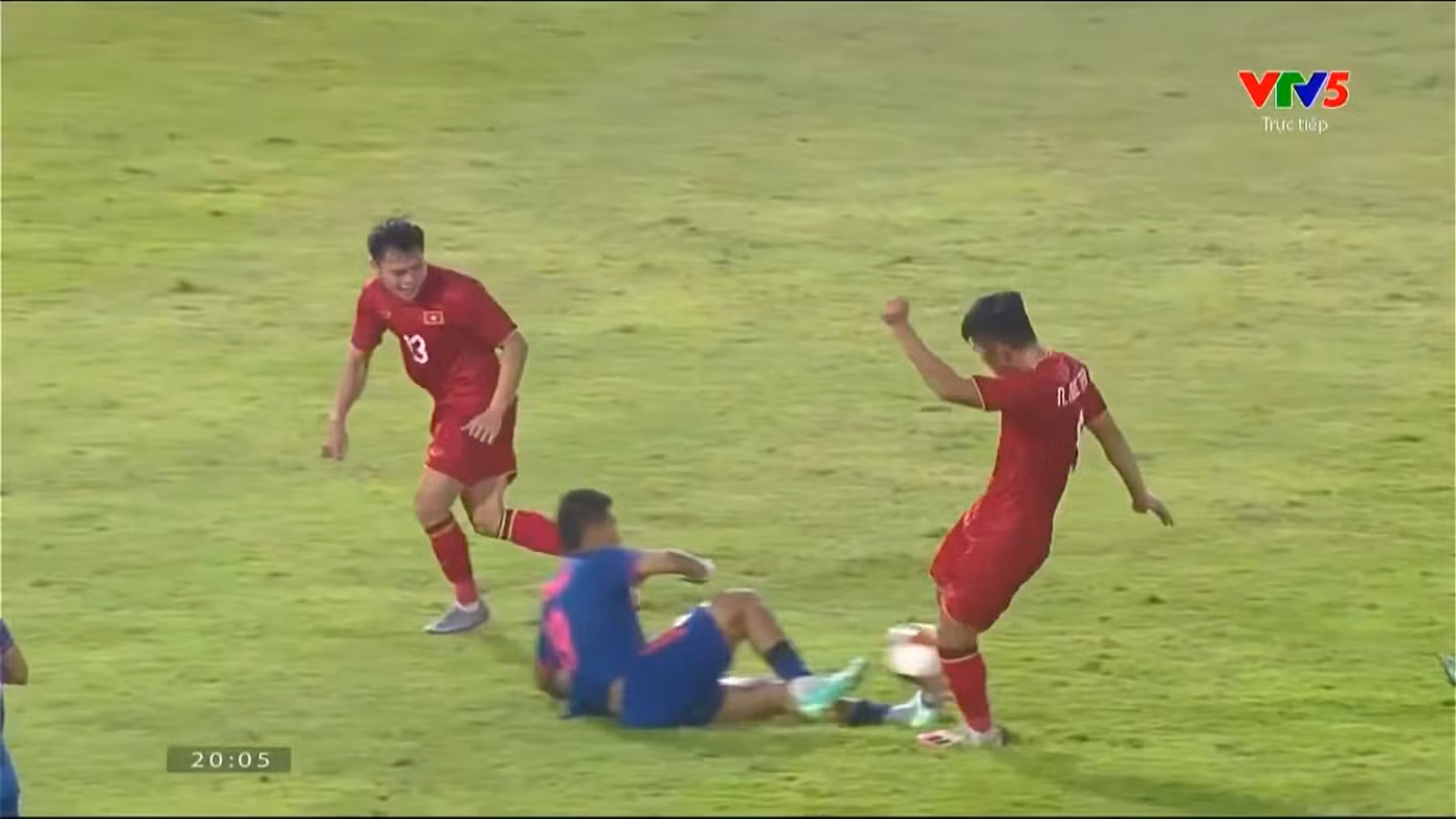 Hòa U22 Thái Lan 1-1, U22 Việt Nam hẹn gặp U22 Indonesia ở bán kết ảnh 37