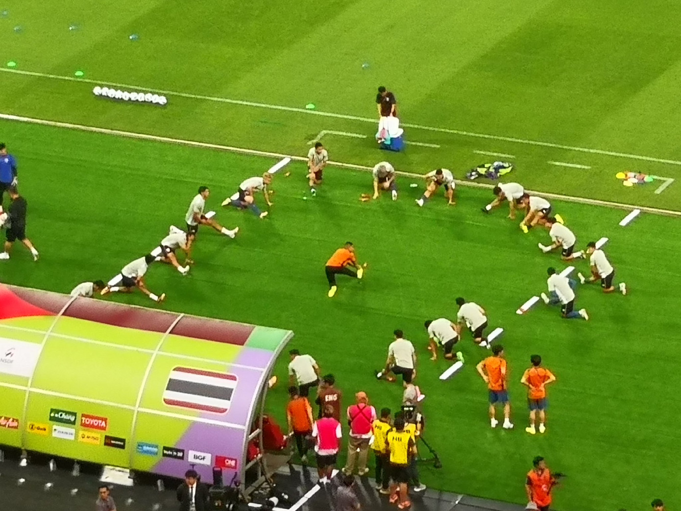 Thua đậm Hàn Quốc 0-3, Thái Lan hẹp cơ hội vào vòng trong ảnh 7 Thua đậm Hàn Quốc 0-3, Thái Lan hẹp cơ hội vào vòng trong ảnh 7