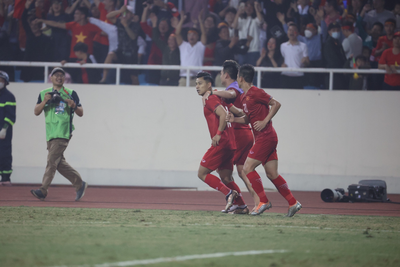 Để Thái Lan cầm hoà 2-2 trên sân nhà, tuyển Việt Nam đối mặt thách thức ở trận chung kết lượt về ảnh 52