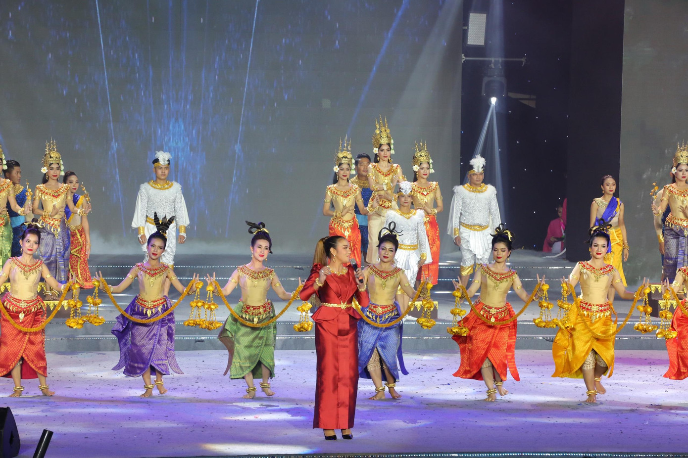 Trực tiếp Lễ bế mạc SEA Games 31: Tạm biệt Việt Nam, xin chào Campuchia 2023-SEA Games 32 ảnh 26