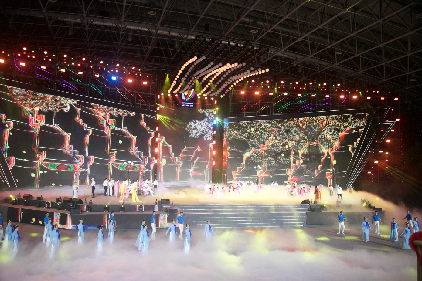 Trực tiếp Lễ bế mạc SEA Games 31: Tạm biệt Việt Nam, xin chào Campuchia 2023-SEA Games 32 ảnh 5