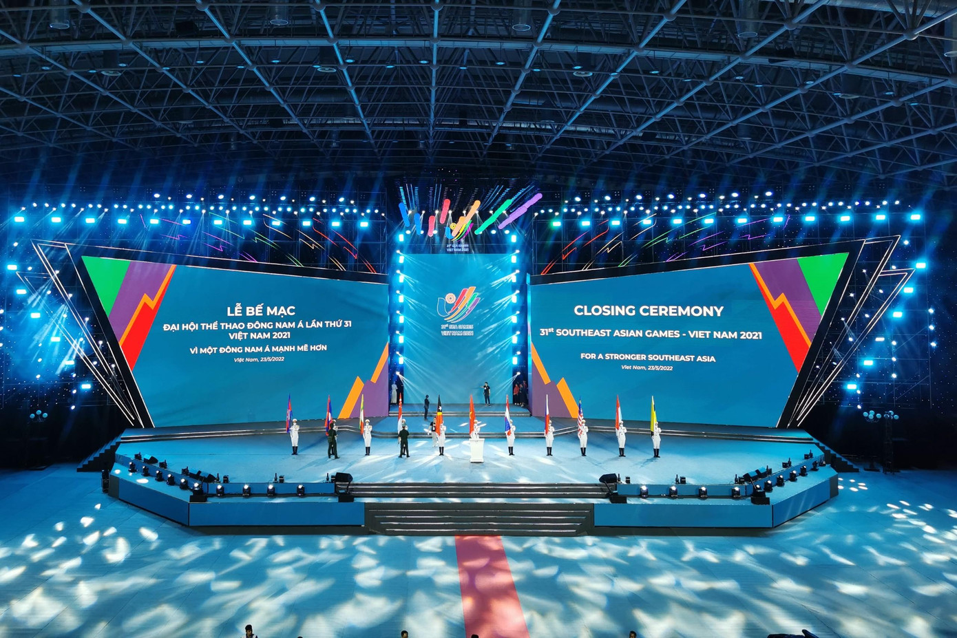 Trực tiếp Lễ bế mạc SEA Games 31: Tạm biệt Việt Nam, xin chào Campuchia 2023-SEA Games 32 ảnh 1
