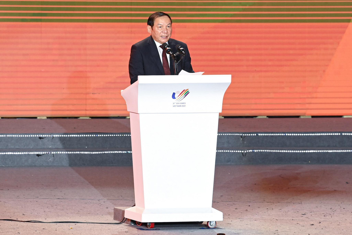 Trực tiếp Lễ bế mạc SEA Games 31: Tạm biệt Việt Nam, xin chào Campuchia 2023-SEA Games 32 ảnh 16