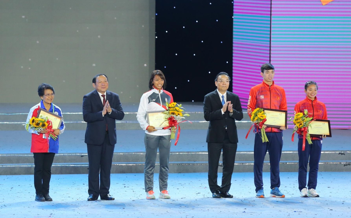 Trực tiếp Lễ bế mạc SEA Games 31: Tạm biệt Việt Nam, xin chào Campuchia 2023-SEA Games 32 ảnh 17