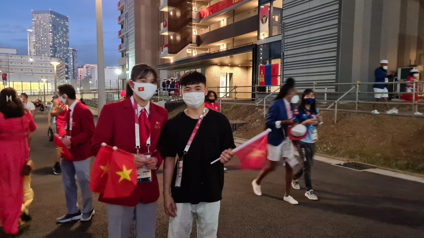 Trực tiếp Lễ khai mạc Olympic Tokyo 2020: Lá cờ Việt Nam tung bay ảnh 33