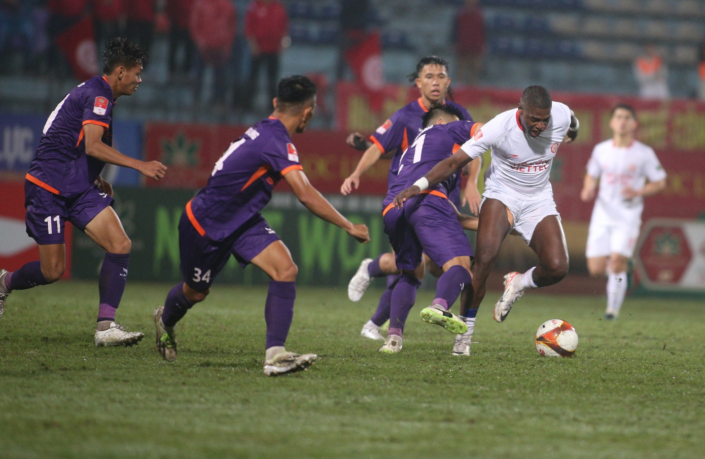 VAR lên tiếng, Thể Công Viettel thua ngược Bình Dương 0-1 ảnh 25 VAR lên tiếng, Thể Công Viettel thua ngược Bình Dương 0-1 ảnh 25