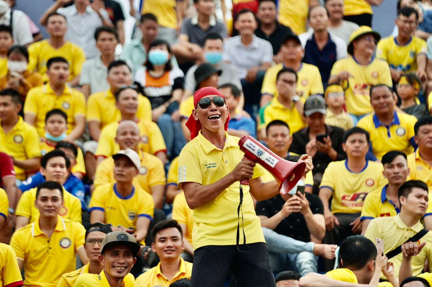Chia điểm trên sân Bình Dương, Thanh Hóa duy trì mạch bất bại ảnh 2