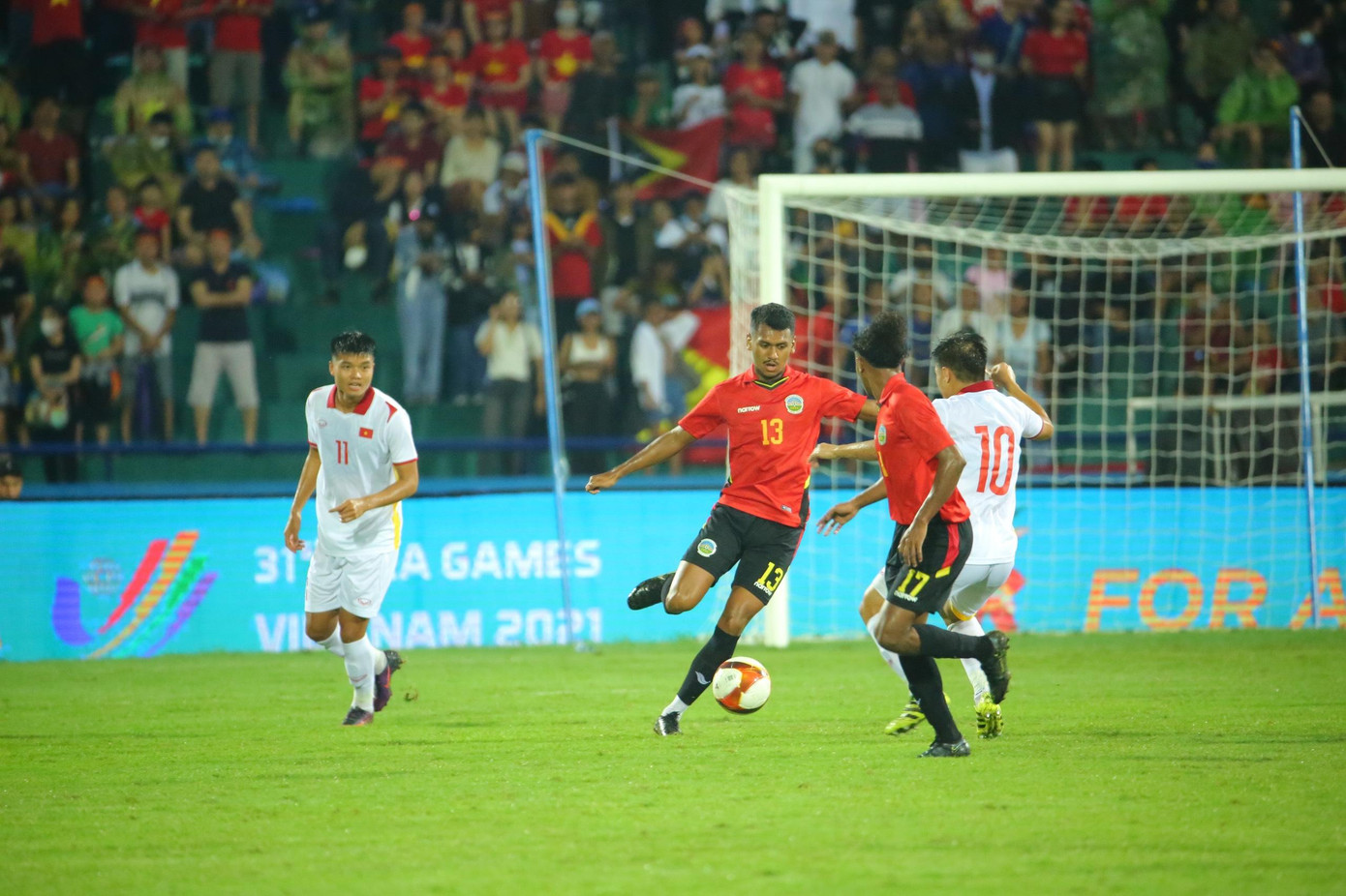 U23 Việt Nam vào bán kết với ngôi nhất bảng dù vẫn gặp khó trong ghi bàn ảnh 16