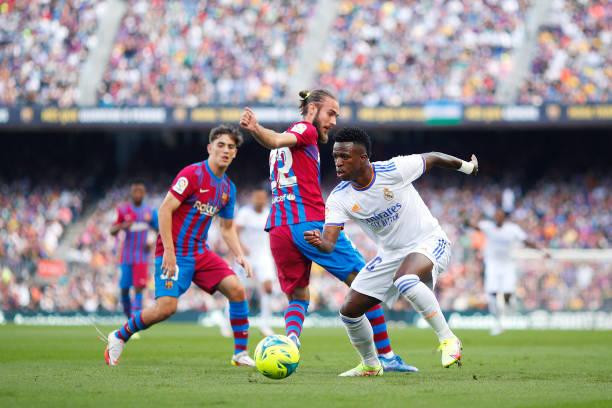 Barcelona vs Real Madrid 1-2: Ancelotti có chiến thắng đầu tiên ở Nou Camp ảnh 8