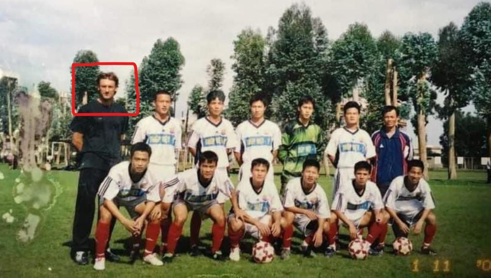 HLV Renard Herve thời còn làm việc ở Nam Định. Ảnh: Thanh Liêm HLV Renard Herve thời còn làm việc ở Nam Định. Ảnh: Thanh Liêm