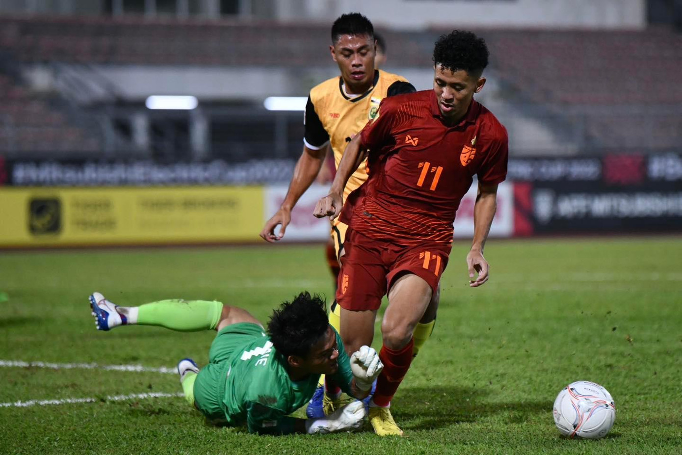 AFF Cup 2022: Bùng nổ phút cuối, Thái Lan mở màn chiến dịch bảo vệ ngôi vương với chiến thắng 5 sao ảnh 9