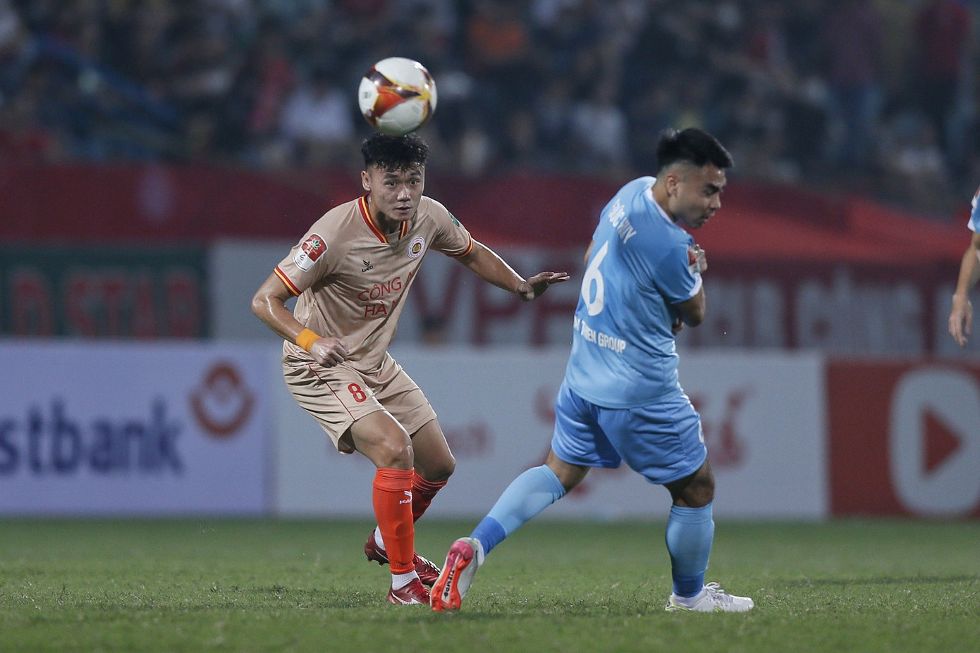 Bị CAHN đánh bại 4-0, Thép xanh Nam Định dứt mạch bất bại ảnh 6 Bị CAHN đánh bại 4-0, Thép xanh Nam Định dứt mạch bất bại ảnh 6