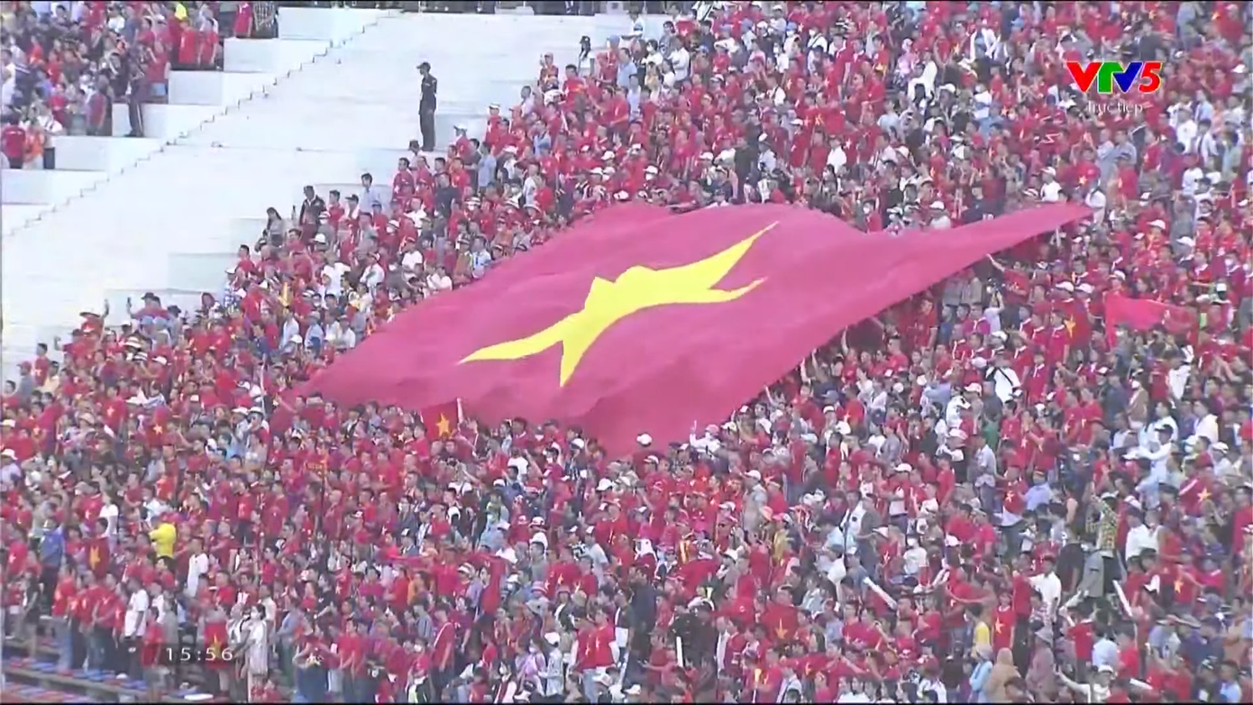 Thủng lưới phút bù giờ, U22 Việt Nam bại trận trước 10 cầu thủ U22 Indonesia ảnh 51