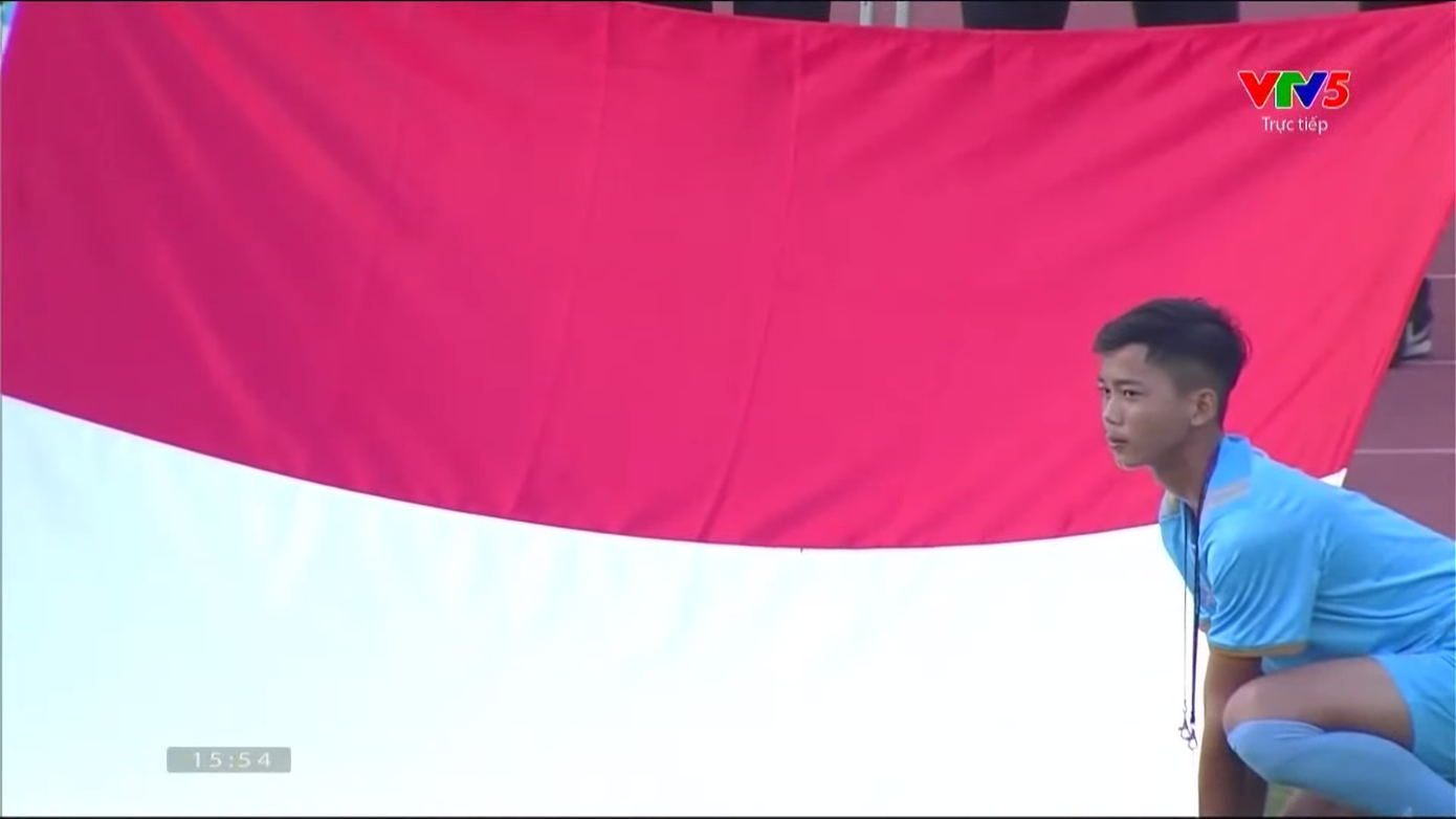 Thủng lưới phút bù giờ, U22 Việt Nam bại trận trước 10 cầu thủ U22 Indonesia ảnh 48