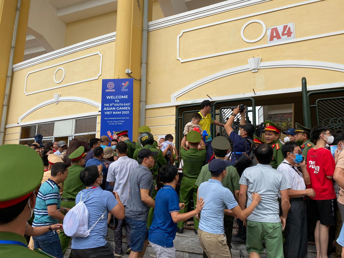 Đánh bại U23 Indonesia 1-0 sau 120 phút, U23 Thái Lan ghi tên vào trận chung kết ảnh 2 Đánh bại U23 Indonesia 1-0 sau 120 phút, U23 Thái Lan ghi tên vào trận chung kết ảnh 2