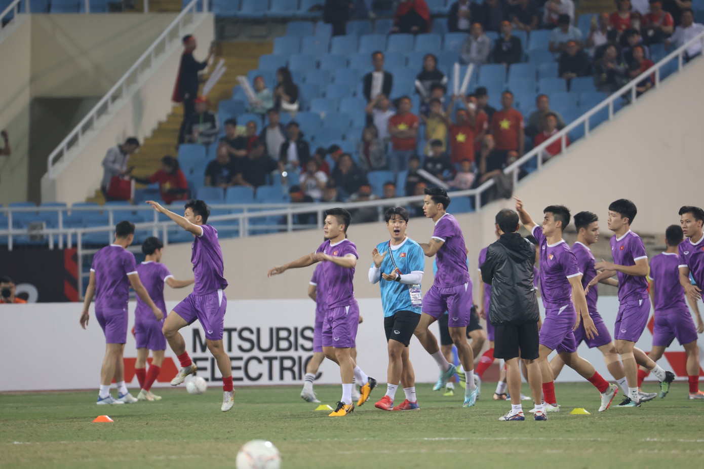 Để Thái Lan cầm hoà 2-2 trên sân nhà, tuyển Việt Nam đối mặt thách thức ở trận chung kết lượt về ảnh 15