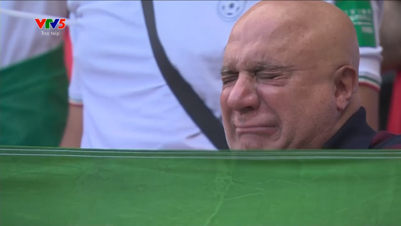 World Cup 2022: Hai phút bù giờ điên rồ, Iran quật ngã Xứ Wales trong trận đấu giàu cảm xúc ảnh 10