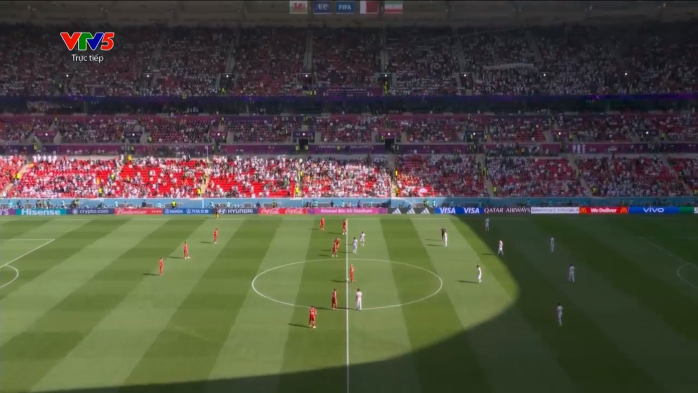 World Cup 2022: Hai phút bù giờ điên rồ, Iran quật ngã Xứ Wales trong trận đấu giàu cảm xúc ảnh 11
