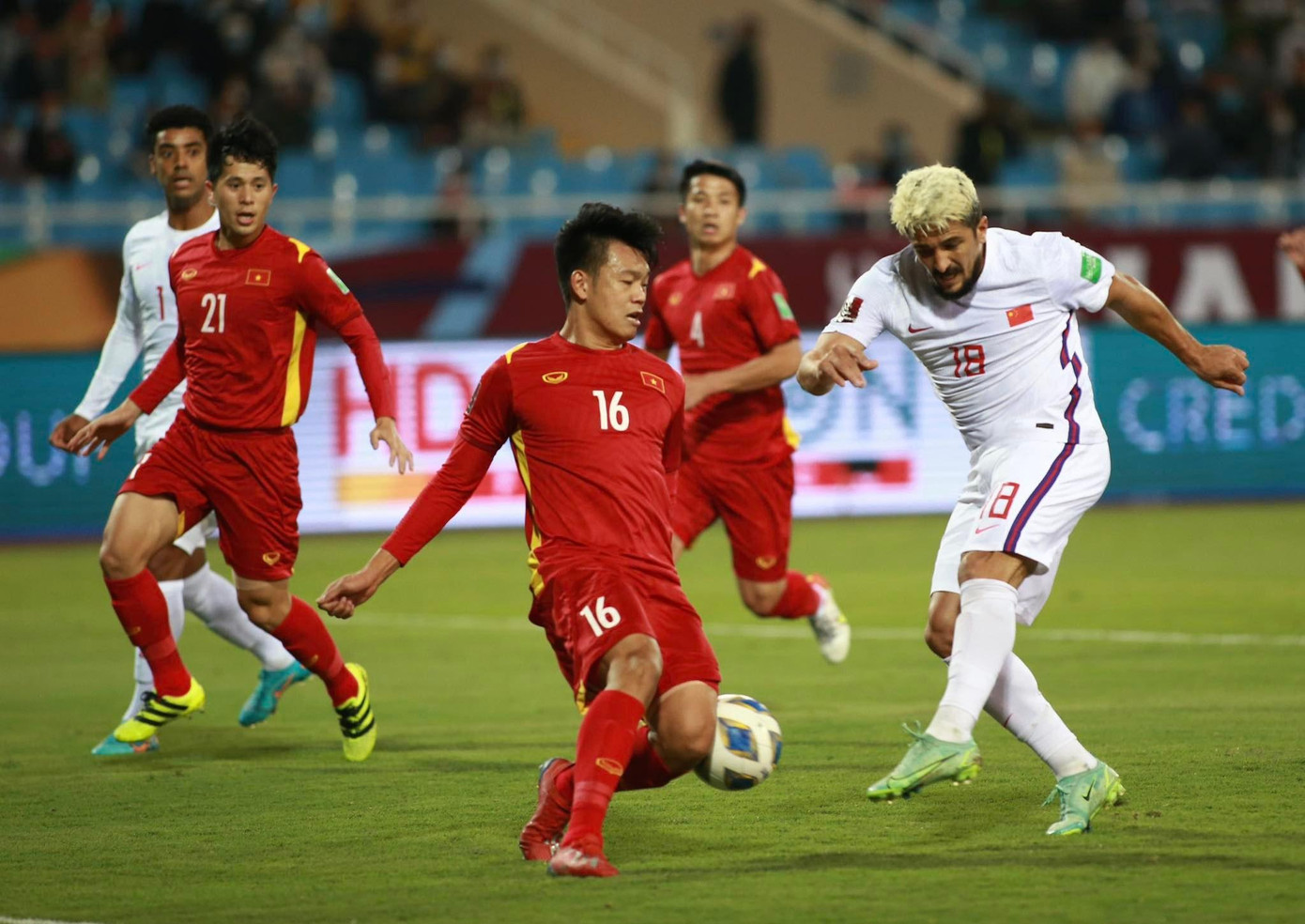 Việt Nam - Trung Quốc 3-1: Đội tuyển Việt Nam đại phá đội tuyển Trung Quốc ảnh 21