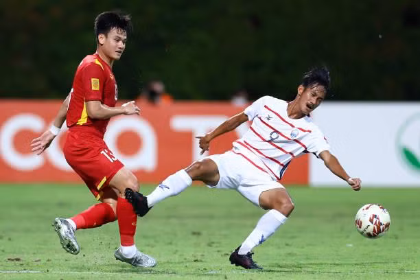 Việt Nam vs Campuchia 4-0: Thắng đậm nhưng chưa đủ ảnh 29