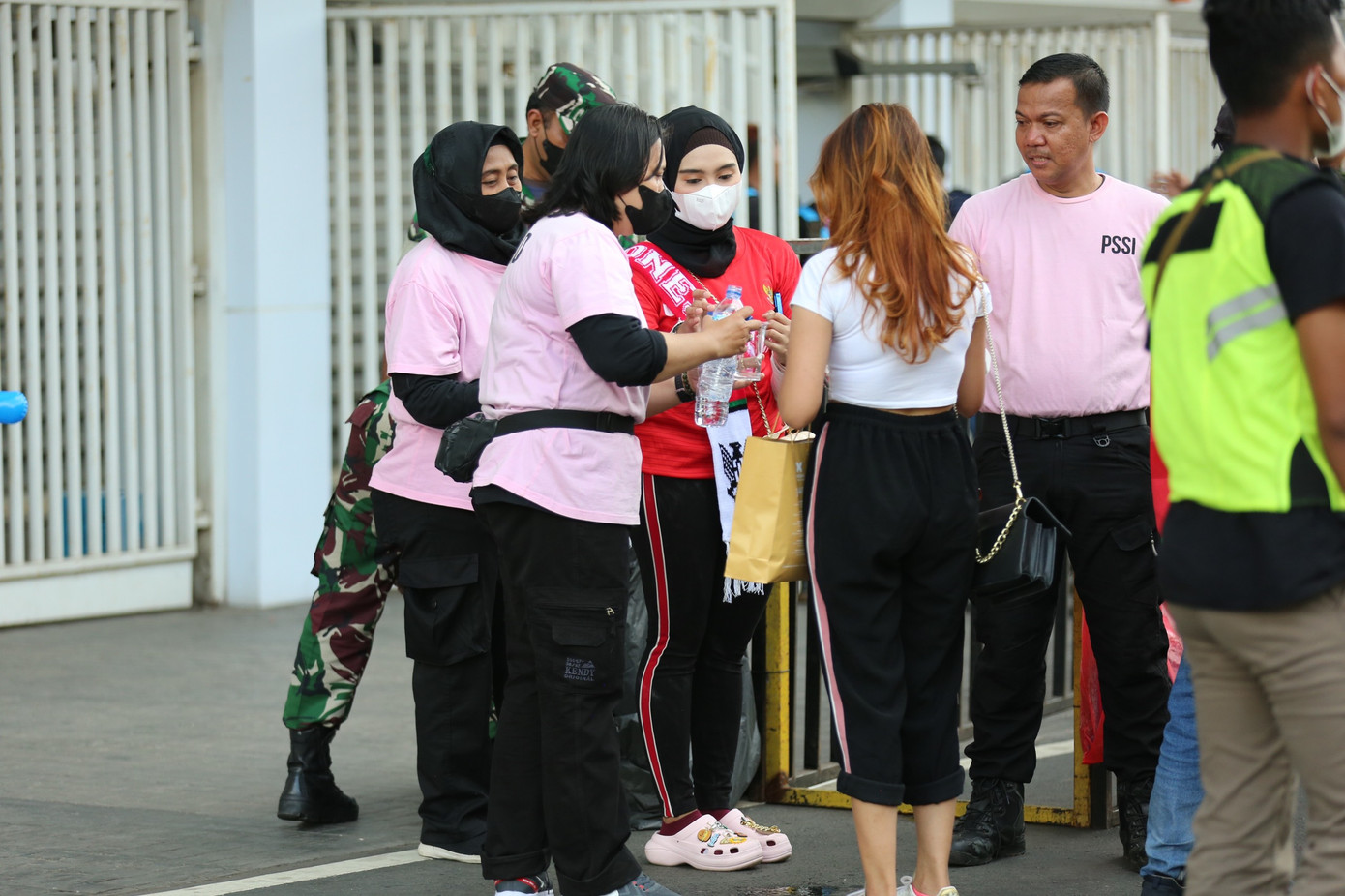 Bán kết AFF Cup 2022 Indonesia 0-0 Việt Nam: Chảo lửa Bung Karno không thể làm khó ĐT Việt Nam ảnh 11