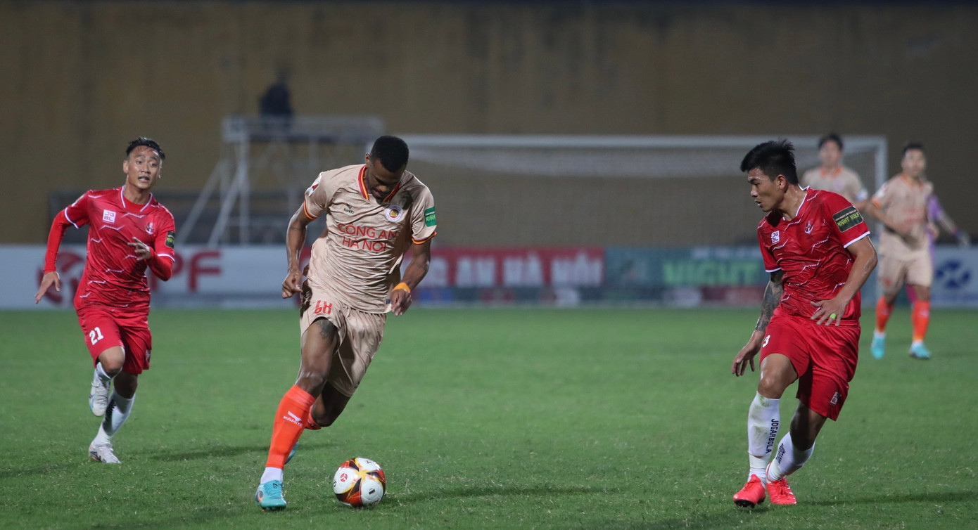 Bị Hải Phòng cầm chân 1-1, CAHN nuối tiếc ảnh 4 Bị Hải Phòng cầm chân 1-1, CAHN nuối tiếc ảnh 4