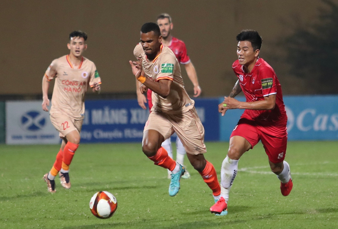 Bị Hải Phòng cầm chân 1-1, CAHN nuối tiếc ảnh 5 Bị Hải Phòng cầm chân 1-1, CAHN nuối tiếc ảnh 5