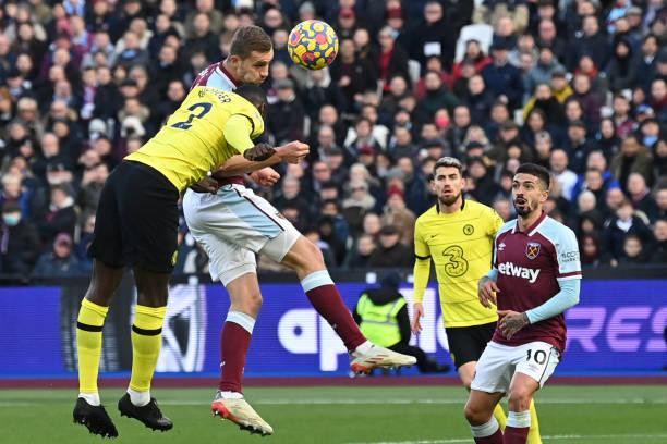 West Ham vs Chelsea 3-2: Búa tạ giáng đòn đau cho tham vọng của Chelsea ảnh 14 West Ham vs Chelsea 3-2: Búa tạ giáng đòn đau cho tham vọng của Chelsea ảnh 14