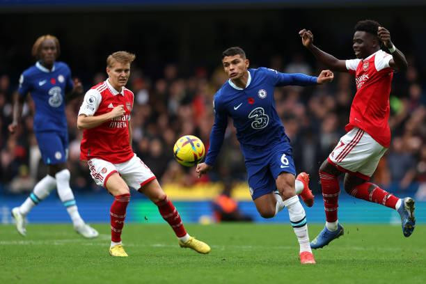 Đánh bại Chelsea ở derby London, Arsenal giành lại ngôi đầu từ tay Man City ảnh 16