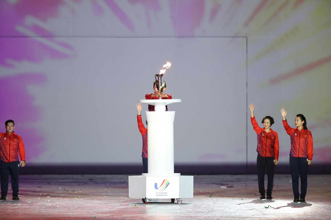 Lễ khai mạc SEA Games 31: Vì một Đông Nam Á mạnh mẽ hơn ảnh 76