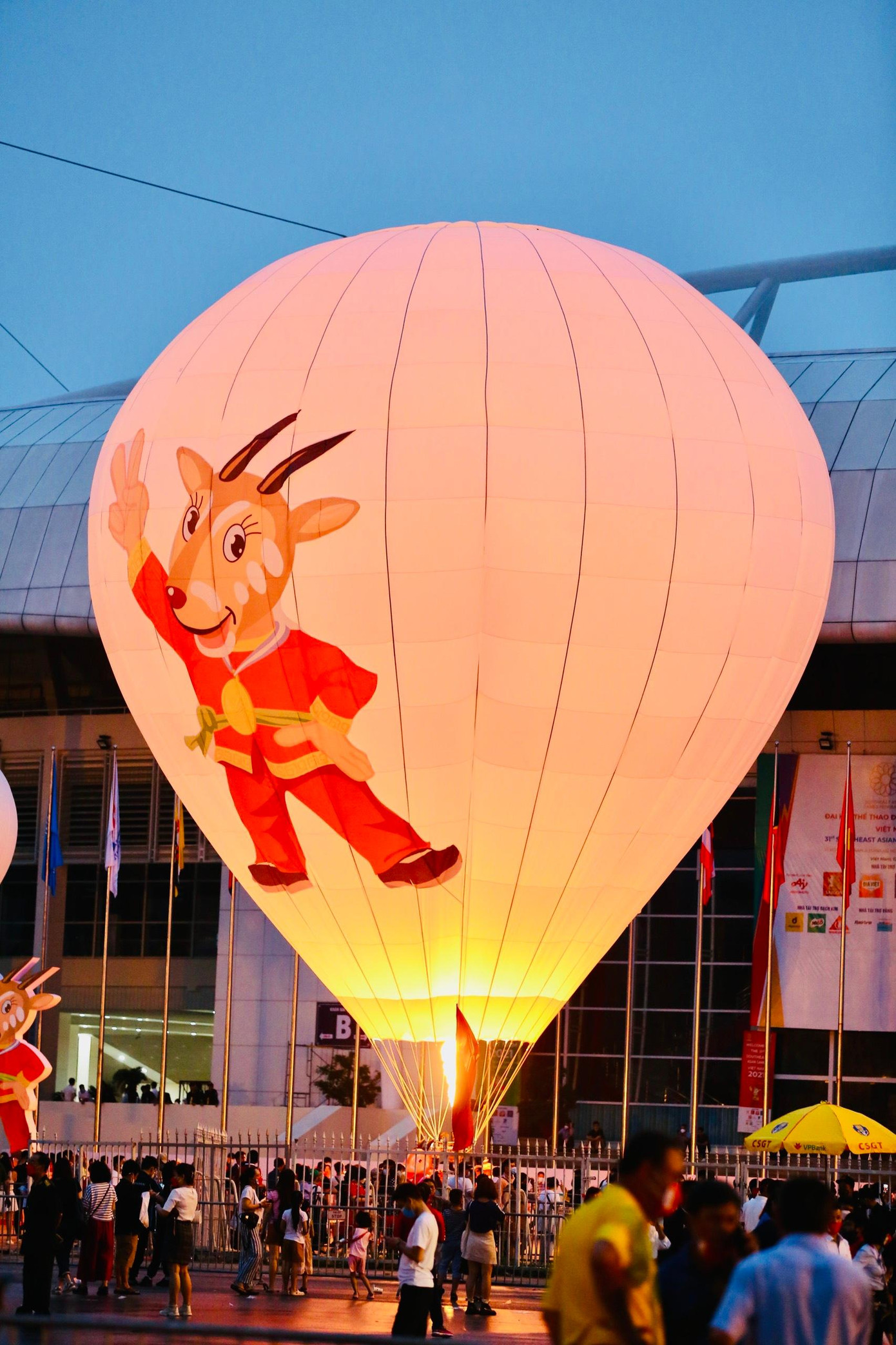 Lễ khai mạc SEA Games 31: Vì một Đông Nam Á mạnh mẽ hơn ảnh 4