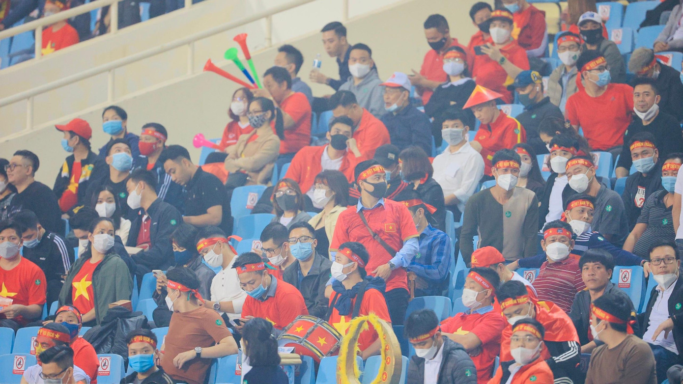 Trực tiếp Việt Nam vs Saudi Arabia 0-1: Chủ nhà thua với cách biệt tối thiểu ảnh 10 Trực tiếp Việt Nam vs Saudi Arabia 0-1: Chủ nhà thua với cách biệt tối thiểu ảnh 10