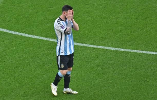 Động đất ở Lusail, Saudi Arabia quật ngã Messi và đồng đội sau màn ngược dòng quả cảm ảnh 21 Động đất ở Lusail, Saudi Arabia quật ngã Messi và đồng đội sau màn ngược dòng quả cảm ảnh 21