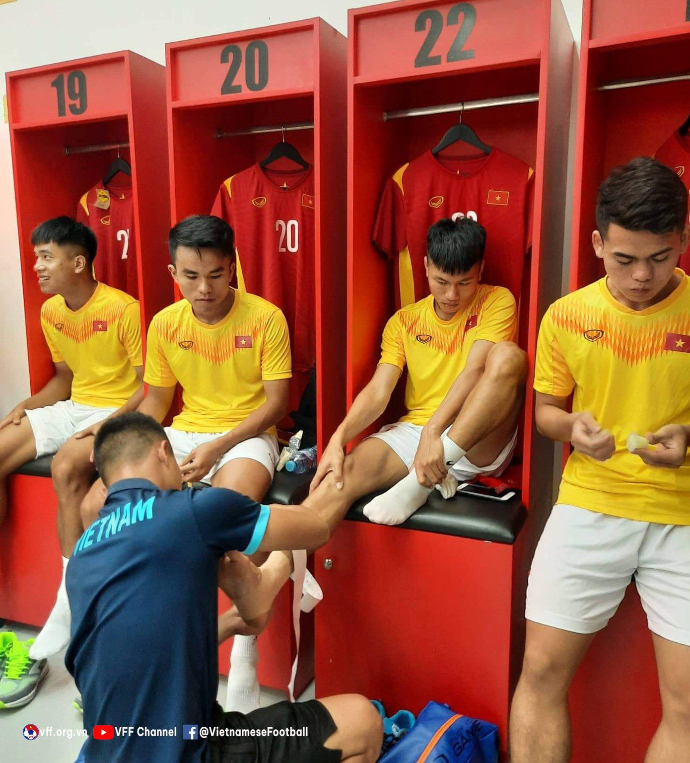 U19 Việt Nam 'nghiền nát' U19 Philippines với cú đúp của Quốc Việt ảnh 3