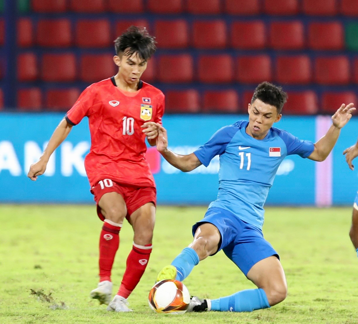 SEA Games 22: Bỏ lỡ nhiều cơ hội mười mươi, U22 Singapore và U22 Lào chấp nhận chia điểm ảnh 3