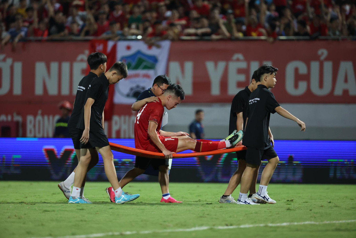 Vượt qua Hồng Kông (Trung Quốc) 1-0, ĐTVN có chiến thắng đầu tiên cùng HLV Troussier ảnh 41