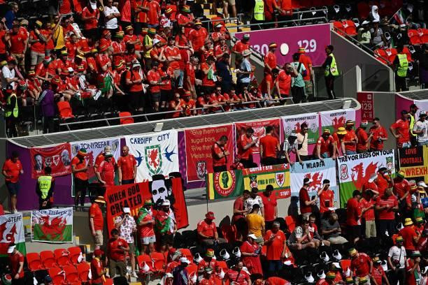 World Cup 2022: Hai phút bù giờ điên rồ, Iran quật ngã Xứ Wales trong trận đấu giàu cảm xúc ảnh 4