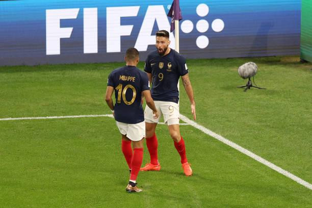 World Cup 2022: Mbappe rực sáng, tuyển Pháp đánh bại Ba Lan 3-1 để vào tứ kết ảnh 21