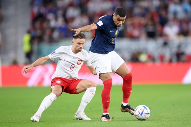 World Cup 2022: Mbappe rực sáng, tuyển Pháp đánh bại Ba Lan 3-1 để vào tứ kết ảnh 14