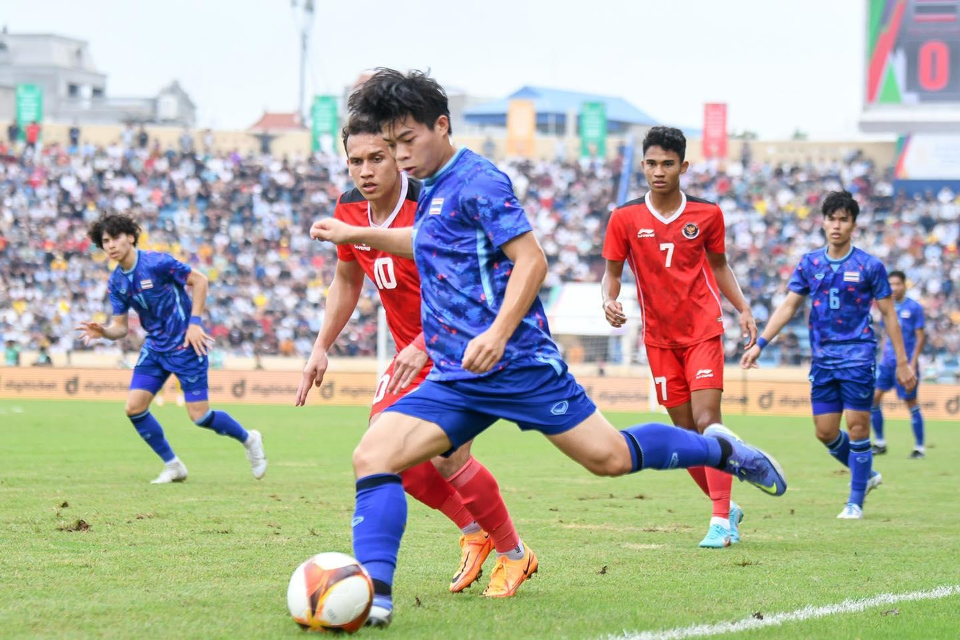 Đánh bại U23 Indonesia 1-0 sau 120 phút, U23 Thái Lan ghi tên vào trận chung kết ảnh 15 Đánh bại U23 Indonesia 1-0 sau 120 phút, U23 Thái Lan ghi tên vào trận chung kết ảnh 15