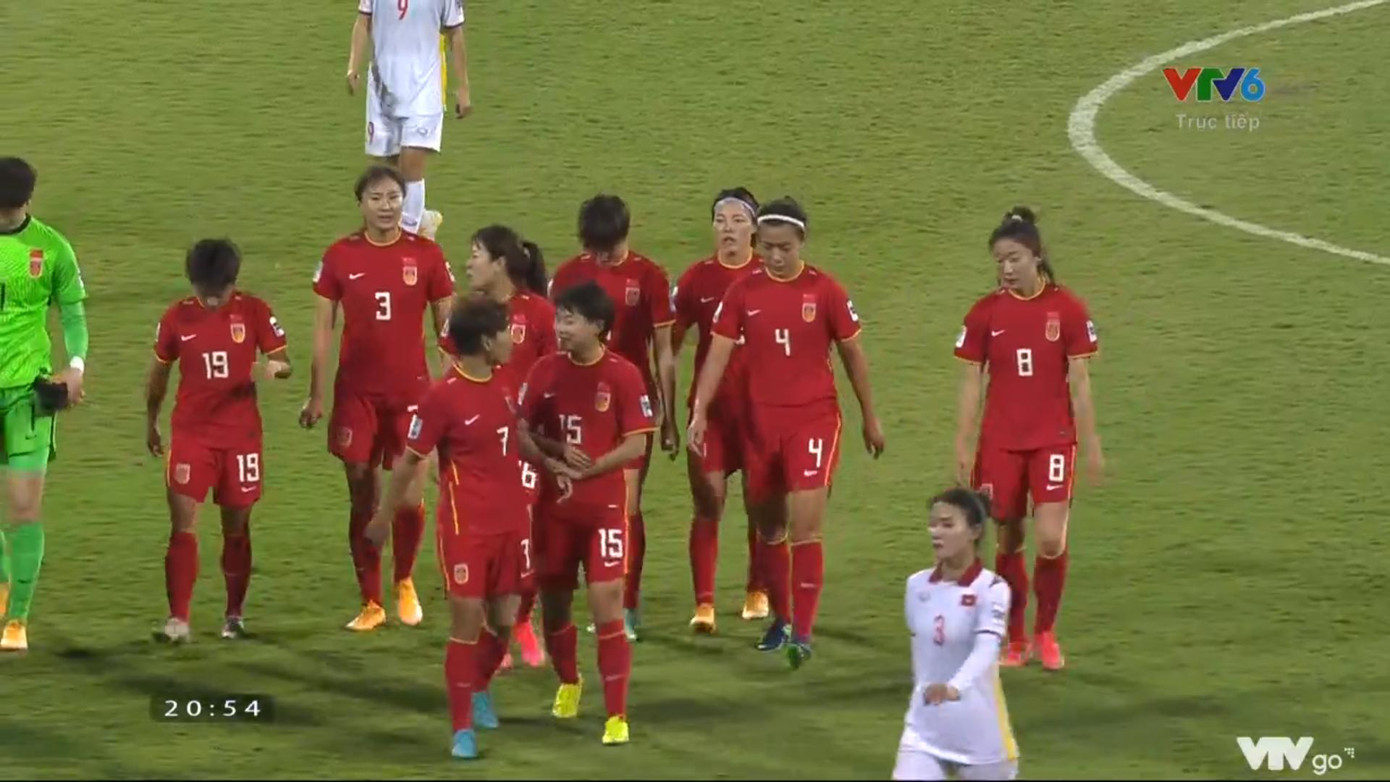 Đội tuyển nữ Việt Nam vs Trung Quốc 1-3: Thua Trung Quốc, Việt Nam vào vòng play-off ảnh 11