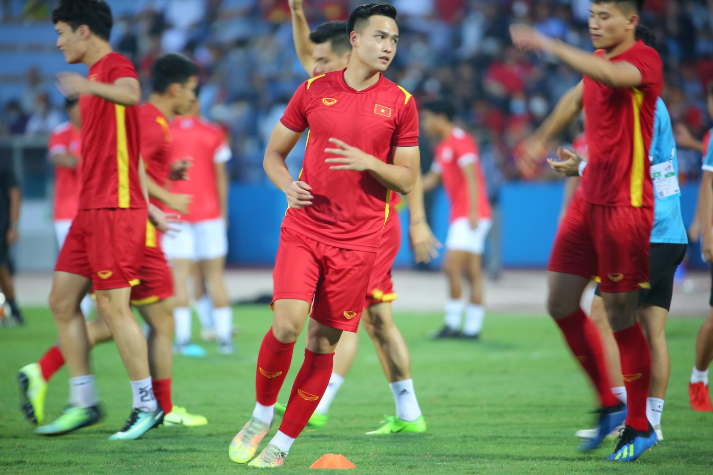 U23 Việt Nam chưa thể lấy ngôi đầu bảng sau trận hoà U23 Philippines ảnh 18