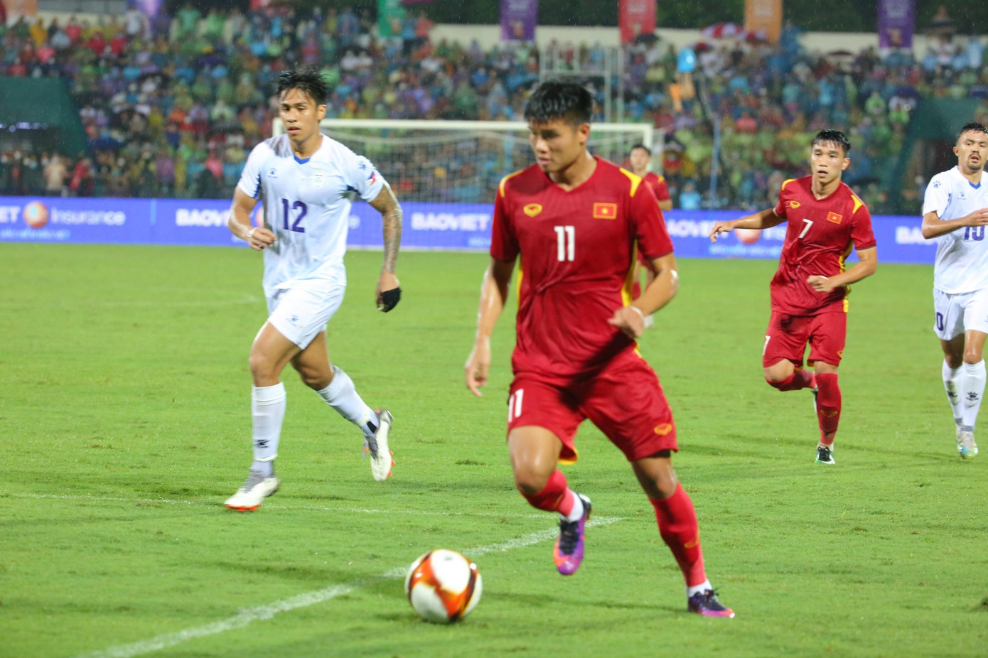 U23 Việt Nam chưa thể lấy ngôi đầu bảng sau trận hoà U23 Philippines ảnh 42