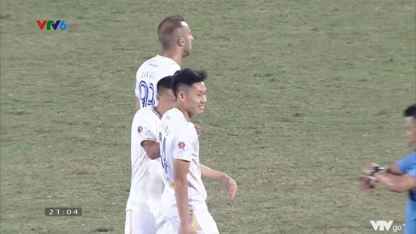 Hà Nội FC đánh bại Viettel trong ngày chia tay Quang Hải ảnh 18 Hà Nội FC đánh bại Viettel trong ngày chia tay Quang Hải ảnh 18