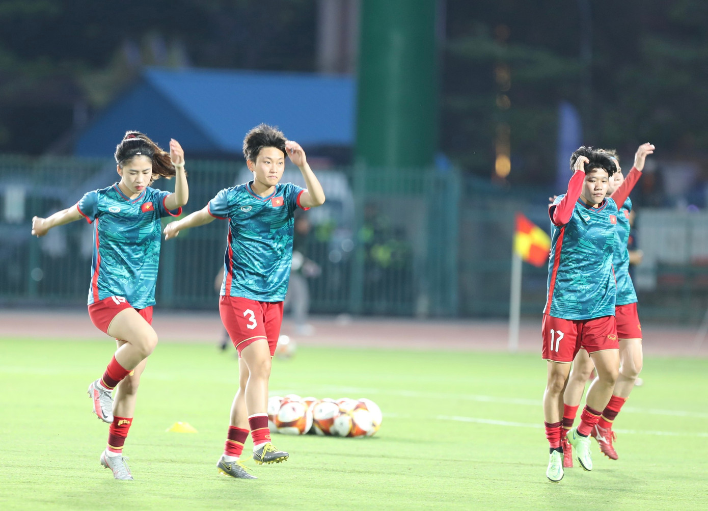 Hạ Campuchia 4-0, tuyển nữ Việt Nam vào chung kết ảnh 6