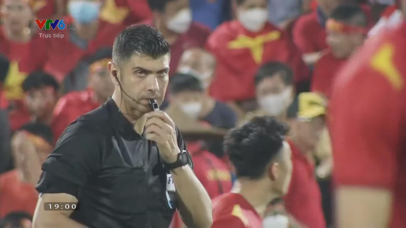 U23 Việt Nam chưa thể lấy ngôi đầu bảng sau trận hoà U23 Philippines ảnh 25