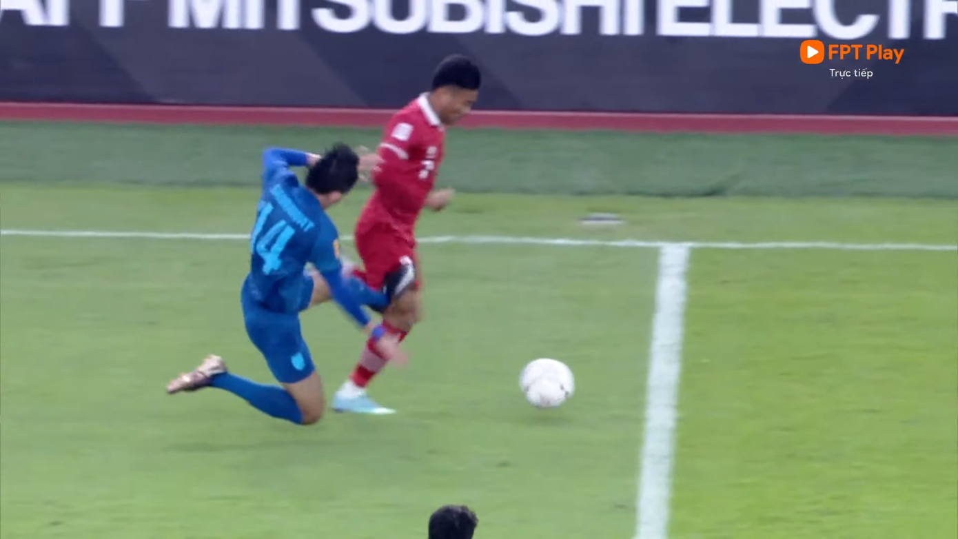 AFF Cup 2022 Indonesia vs Thái Lan 1-1: Cầm vàng lại để vàng rơi, Indonesia chỉ có thể tự trách mình ảnh 12