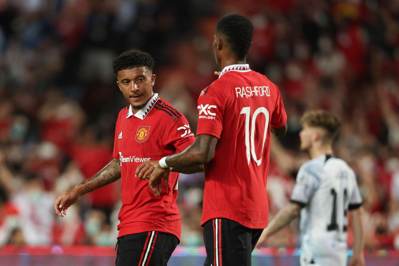 Nhảy múa ở Rajamangala, MU nghiền nát Liverpool 4-0 ảnh 12