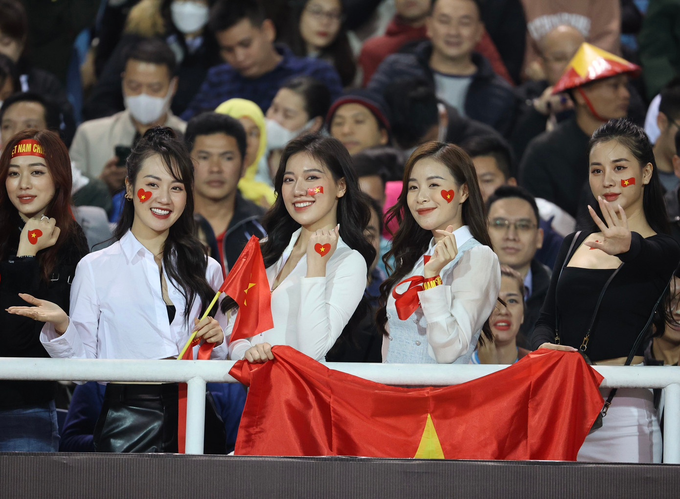 AFF Cup 2022: Hạ Malaysia 3-0, đội tuyển Việt Nam khẳng định sức mạnh ảnh 42